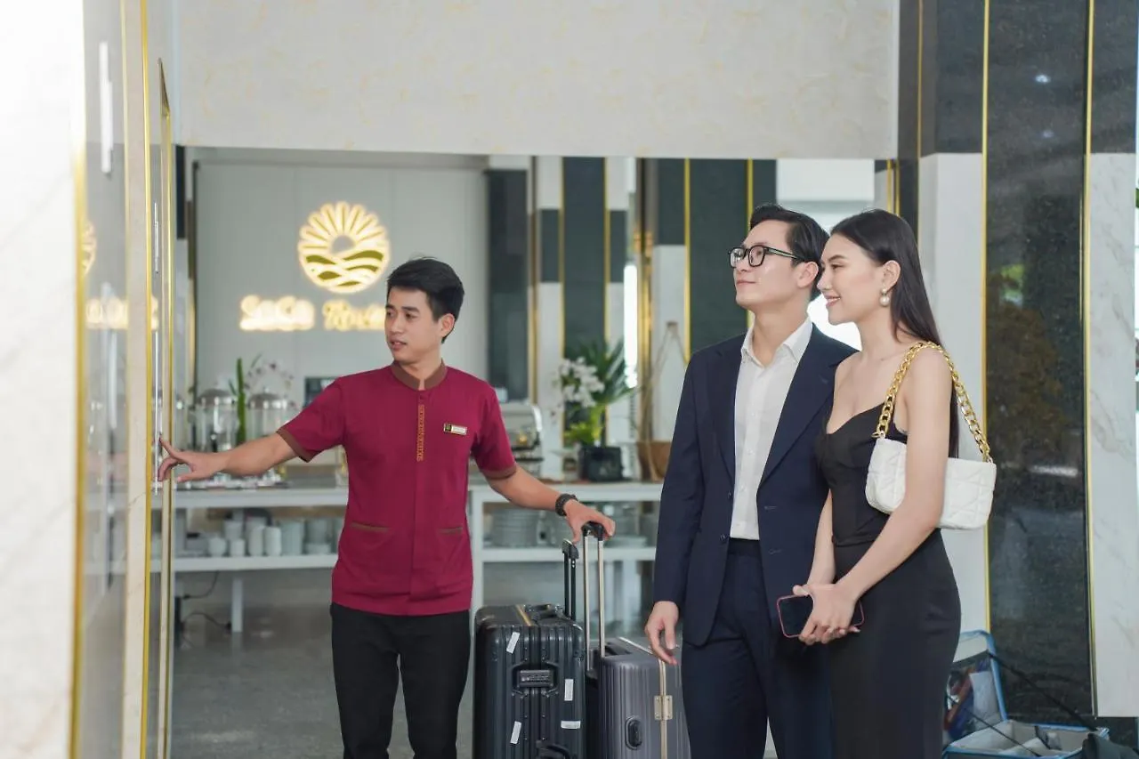 Hotel Soco Da Nang 4*,